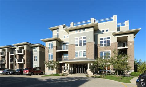 Verona wi apartments. 1232 Merry Blossom Ln. Verona, WI 53593. House for Rent. $3,360 /mo. 3 Beds, 2.5 Baths. Find your ideal 3 bedroom apartment in Verona. Discover 28 spacious units for rent with modern amenities and a variety of floor plans to fit your lifestyle. 