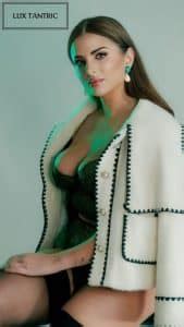 Veronica Masseuse Onlyfans Leak (SEX) 🍆