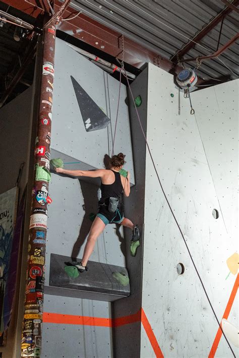 Vertical adventures owner winnipeg.  The Vertical Adventures management team includes Hedd...