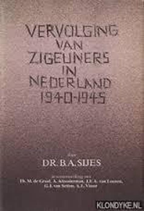 Vervolging van zigeuners in nederland 1940 1945. - Novum testamentum et orbis antiquus, bd. 41/3: oden salomos: text,  ubersetzung, kommentar: teil 3, oden 29-42.
