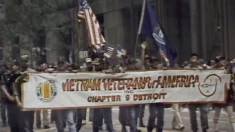Veteran's Voices: Largest Vietnam veterans parade held in Chicago in 1986