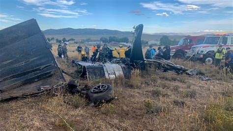 Veteran California pilots racing in Reno killed in mid-air crash shortly after first-second finish