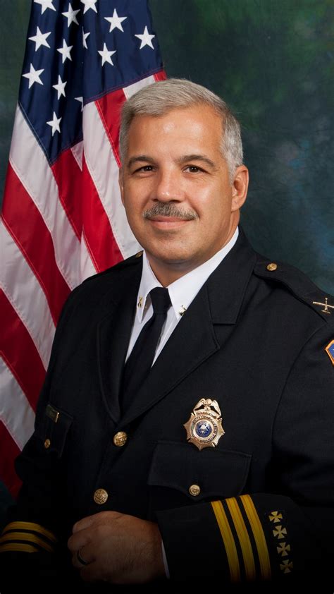 Veteran Oakland firefighter named new chief of city’s fire department