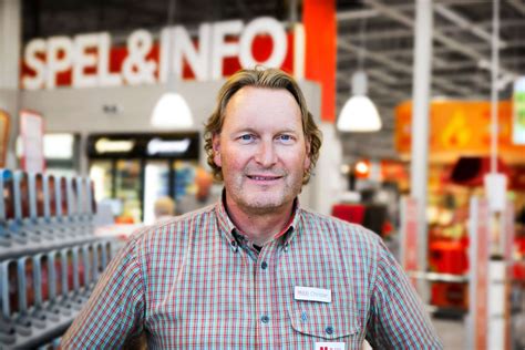 Vi  existerar ICA-handlare  vilket älskar  föda  samt kollo!