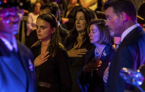 Vice President Harris among scheduled speakers at memorial for Dianne Feinstein in San Francisco