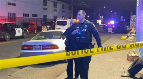 Victim in critical condition after Oakland shooting