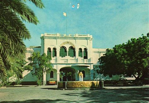 Victoria Hall Messenger Mogadishu
