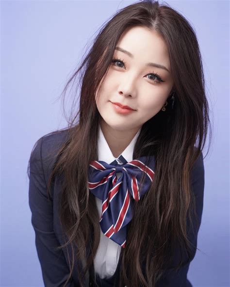 Victoria Kim Messenger Yuxi