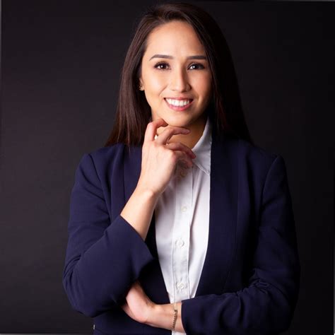 Victoria Perez Linkedin Tainan