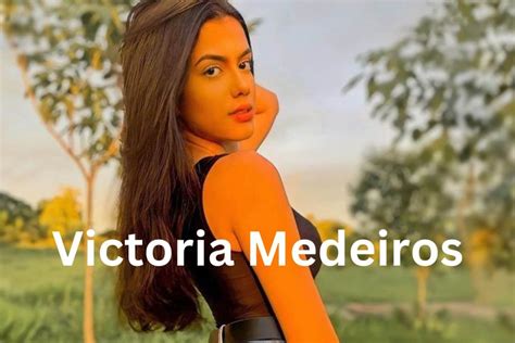 Victtória medeiros onlyfans. Tuko.co.ke shared five quick facts about Victoria Medeiros. Victoria is a renowned Brazilian model. She became famous because of the hot photos and videos that she posts on social media. Victoria Medeiros was born in 1998 in Natal, Rio Grande do Norte, Brazil. She enjoys an incredible following on Instagram and TikTok. 