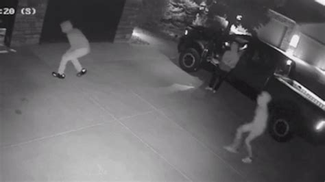 Video: Broomfield thieves tied to Cherry Hills Village burglaries
