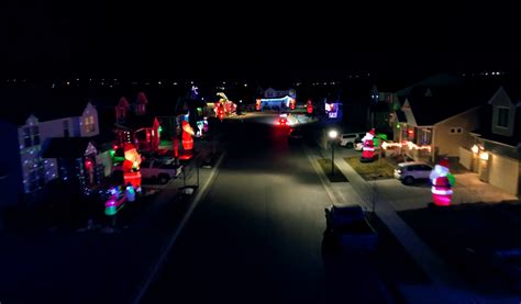 Video: Johnstown neighborhood decorates almost every house on the block with lights