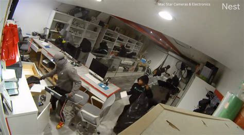 Video: Smash-and-grab crew use car to plow into Corona store, steal $65K in merchandise
