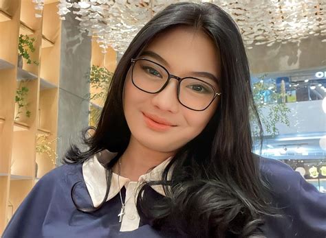 Video Selebgram Viral keping 50b & cross knockout klaim hasilnya sekarang mitra resmi higgs untuk peserta takut kena likuidasi akses tak terbatas disclaimer tersedia image 1