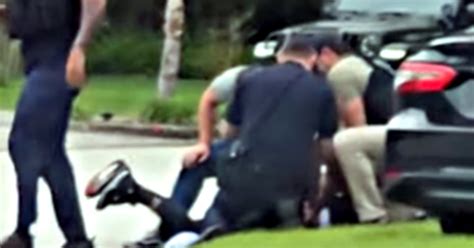 Video shows bloodied Black man surrounded by officers during Florida traffic stop