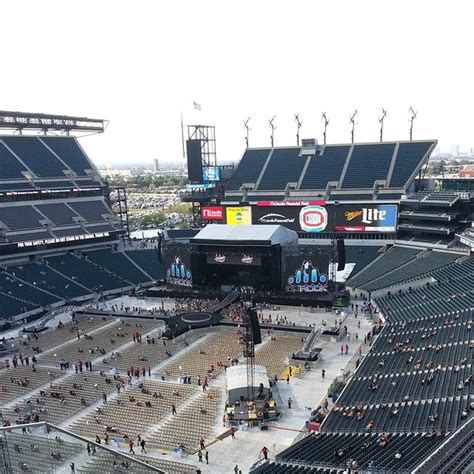 View from my seat lincoln financial field concert. The Club Level at Lincoln Financial Field is perfectly situated on the second tier of seating, hanging over the lower bowl. ... For Concerts. The stage is typically set up near sections 129 and 130. As a result, most Club Level sections have a side view. ... We had a perfect view of the whole field. Seats are right at 45 to 50 yard line. Easy ... 