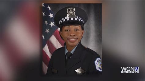 Vigil held at CPD's 5th District police station in honor of fallen officer Areanah Preston