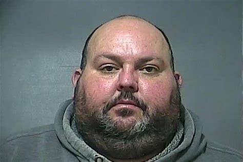 STOUT, JAMES M | 2023-09-24 13:44:00 Vigo County, Indiana Booking. Booking Details name Stout, James M age 41 years old height 5' 10" hair BRO eye BLU weight 190 lbs sex Male address Terre Haute , IN 47805…. 115 - 120 ( out of 29,363 ) Vigo County Mugshots, Indiana. Arrest records, charges of people arrested in Vigo County, Indiana.. 