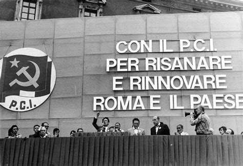 Viii conferenza operaia del partito comunista italiano, torino, 2 4 luglio 1982. - The fashion of architecture by bradley quinn.