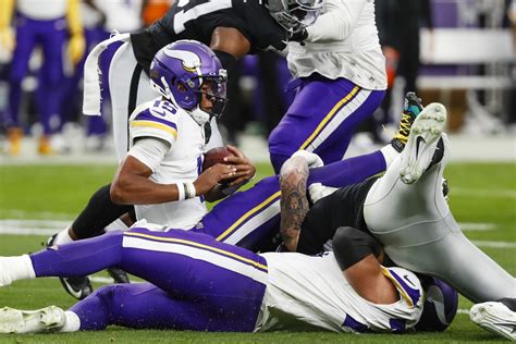 Vikings at Raiders: What to know ahead of Week 14 matchup