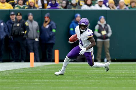 Vikings don’t have to worry about receiver Brandon Powell catching a punt