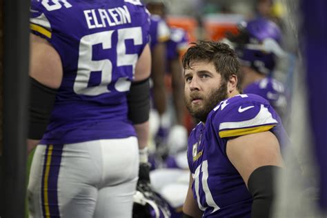 Vikings release Riley Reiff - ProFootballTalk