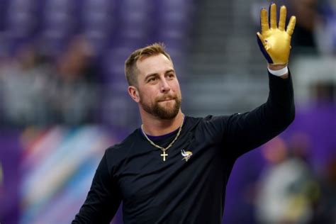 Vikings release veteran receiver Adam Thielen after no agreement reached on a pay cut
