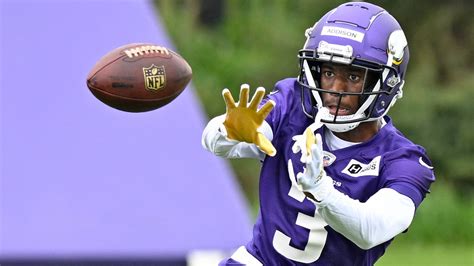 Vikings rookie Jordan Addison cited for driving 140 mph in St. Paul