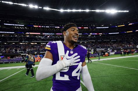 Vikings safety Cam Bynum is trying to get his wife to the U.S. His performance on Monday Night Football might help.