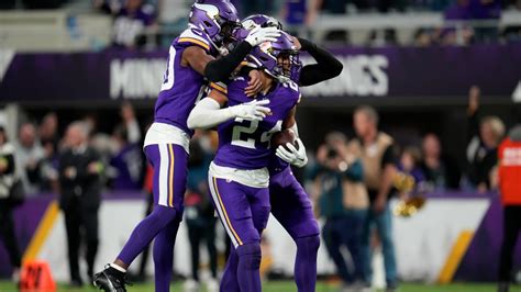 Vikings safety Cam Bynum named NFC Defensive Player of the Week