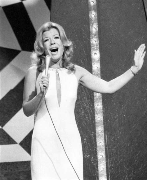 Vikki Carr - Wikipedia