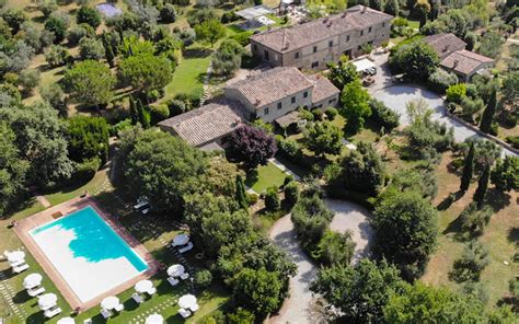 Villa Borgo San Pietro - For your holidays in Tuscany