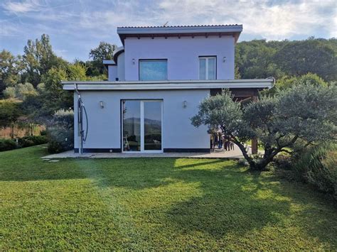 Villa in vendita a Subbiano, Casentino, Arezzo — idealista, N.1 in …