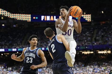 Villanova kansas. Unlike the Kansas-Villanova game, which got away from the Wildcats early, the Duke-North Carolina game is a tight affair at the half. Duke took a 37-34 halftime lead by dominating in the paint (26 ... 