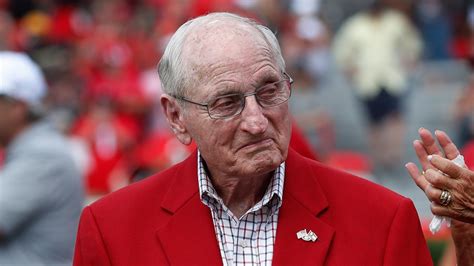 Vince Dooley, the Hall of Fame University of Georgia football coach who brought a national championship to Athens in 1980, died Friday at age 90. Dooley died peacefully at his home this afternoon in the presence of his wife, Barbara, and their four children, according to a UGA obituary. “I join the entire Bulldog Nation in expressing our sadness over the loss of our legendary and treasured .... 
