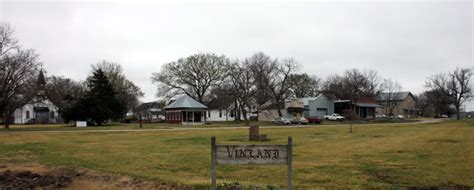 Vinland kansas. 100 Years Ago . . . On February 19, 1919, George Hoskinson held a Clean Sweep Sale at his father's farm two miles east of Vinland (more recently known as the Hedrick and Steinkamp farm) for other... 
