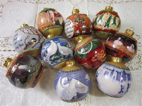 Vintage 12 days of christmas ornaments. A Christmas tree adorned with twinkling lights and ornaments is an essential holiday decoration. It uplifts the spirits of people during the winter and carries the refreshing scent... 