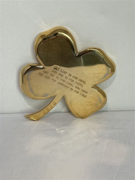 Vintage 1984 GERITY FOUR LEAF CLOVER-24K Gold Plated-Paperweight …