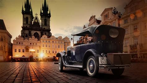 Vintage 4K wallpapers for your desktop or mobile screen free and easy