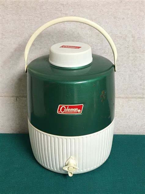 Vintage Coleman 2 Gallon Green White Water Cooler Jug Dispenser w/ Lid …