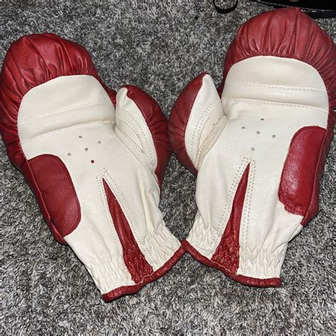 Vintage Franklin Youth Sugar Ray Leonard Boxing Gloves $25