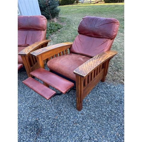 Vintage Recliners 100+ for Sale at Chairish