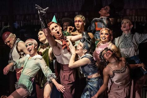Vintage Theatre actors enthrall us in the Kit Kat Klub | Review