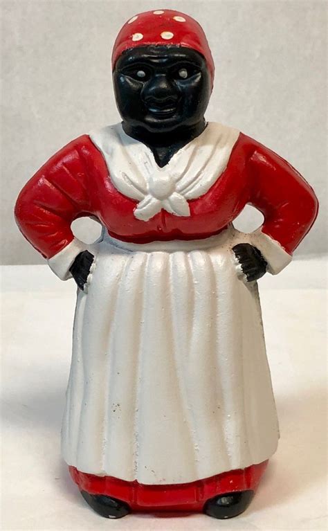 Antique Aunt Jemima Plastic Cookie Jar By F&F 1948. This cookie jar is marked on the bottom, 'F&F Mold & Die Works – Dayton, Ohio'.. 