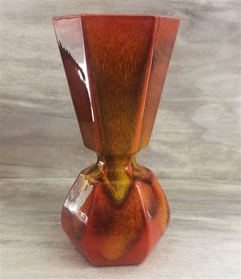Vintage haeger vases. Find many great new & used options and get the best deals for Vintage Haeger Pottery Metallic Bronze Glaze Vase Planter Pot Large at the best online prices at eBay! Free shipping for many products! 