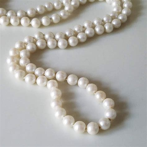 Vintage pearl. Yes! Many of the vintage real pearl necklace, sold by the shops on Etsy, qualify for included shipping, such as: Restrung Cultured Freshwater Pearl Necklace with Vintage 14k Yellow Gold Clasp 17 1/2; Vintage Freshwater Pearl Raindrop Necklace, Droplet Shaped Pearl Gold Necklace, long rope pearl necklace, … 