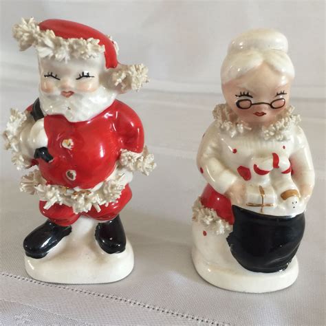 Vintage santa salt and pepper shakers. Things To Know About Vintage santa salt and pepper shakers. 