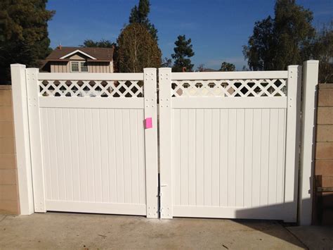 Vinyl fence gate kit.  The Vinyl Fence Gate Kit enables you to transfor...