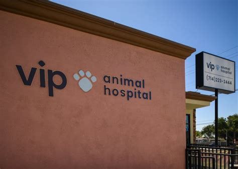 Vip animal hospital. 