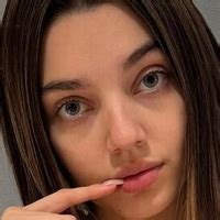 Virginoryna Leaks [CLIP] 🍌 33 Photos